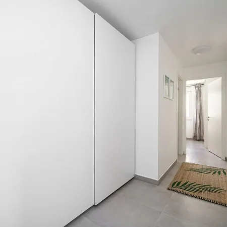 House Luxury Konforta Dom wakacyjny Brodarica (Sibenik-Knin)