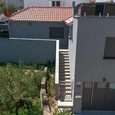 Dom wakacyjny House Luxury Konforta Brodarica (Sibenik-Knin)